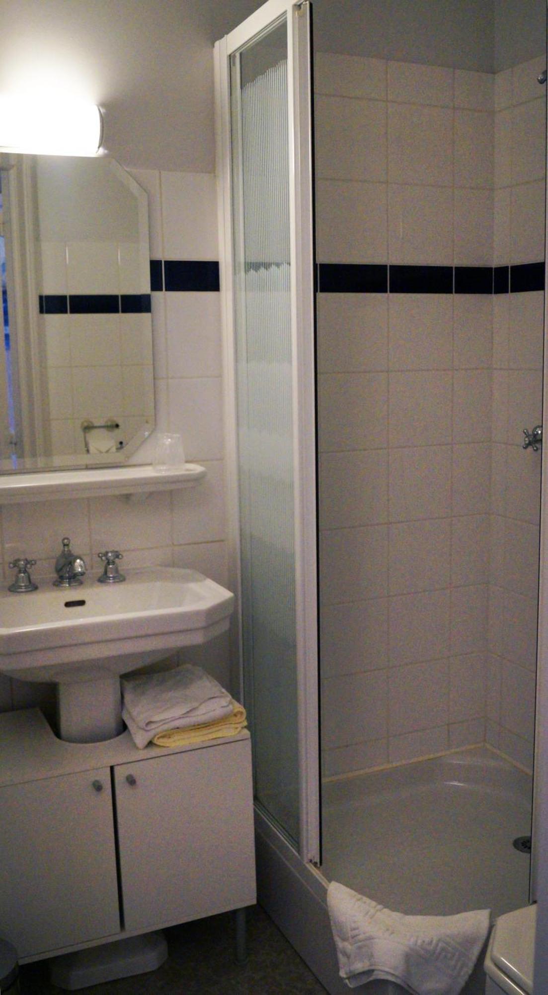 Hotel Du Saumon Buzancy  Kamer foto