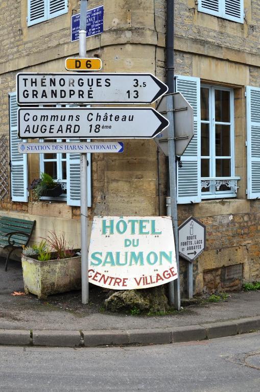 Hotel Du Saumon Buzancy  Buitenkant foto